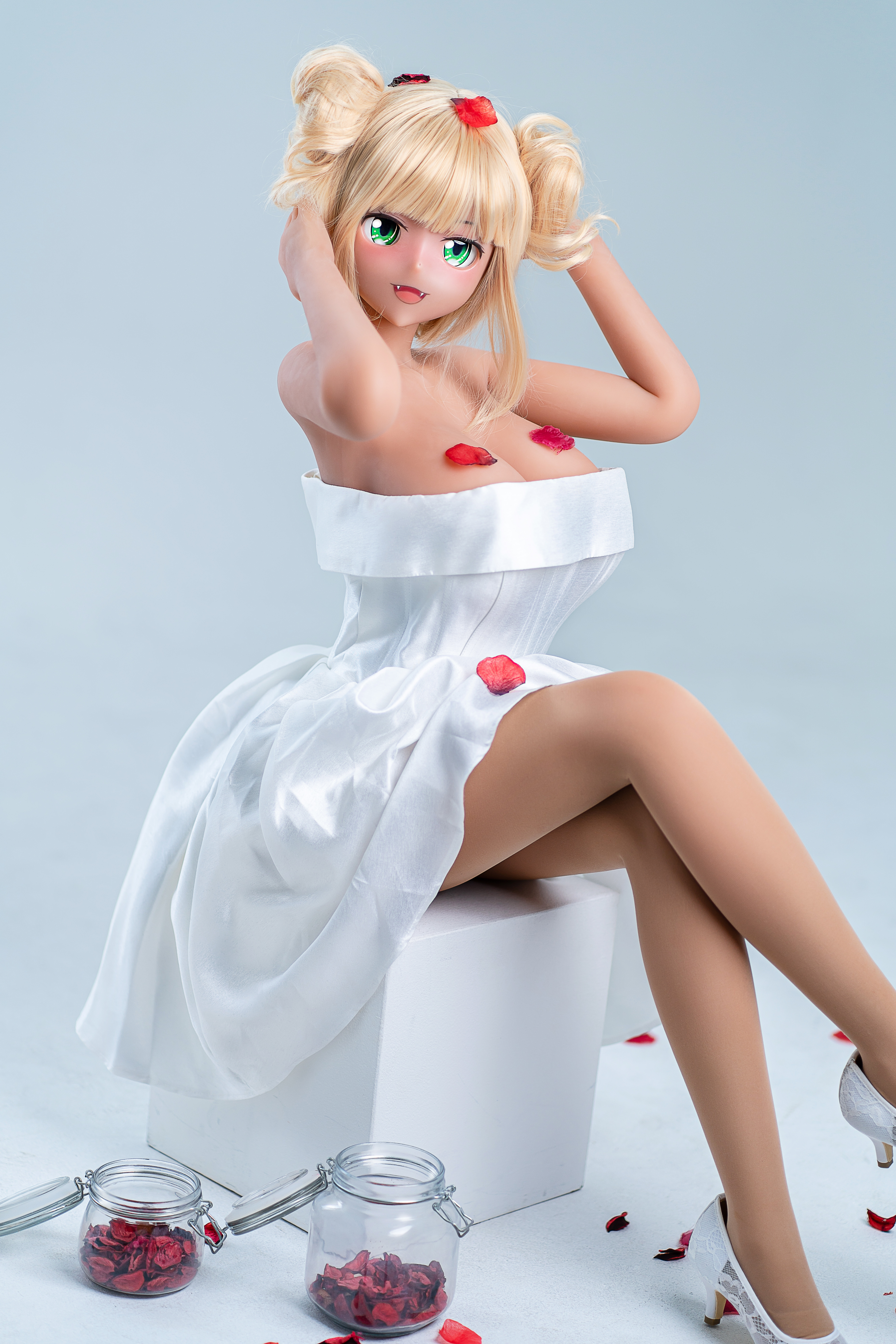 aotume-Champagne-White-2